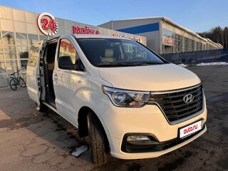 2019 Hyundai Grand Starex I Рестайлинг 2, белый, 3500000 рублей, вид 2