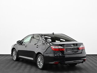 2017 Toyota Camry VII (XV50) Рестайлинг 2, чёрный, 1835000 рублей, вид 4