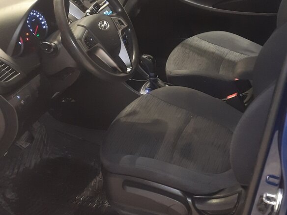 2015 Hyundai Solaris I Рестайлинг, синий, 950000 рублей - вид 19