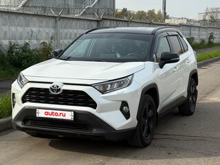 2021 Toyota RAV4 V (XA50), белый, 3530000 рублей, вид 1