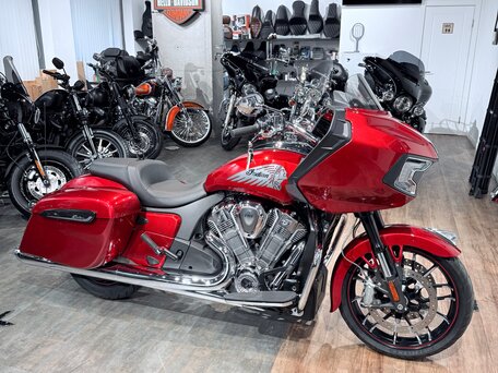 2021 Indian Challenger, красный, 2499000 рублей, вид 2