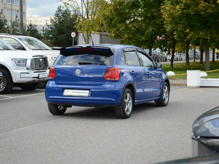 2010 Volkswagen Polo V, синий, 399000 рублей, вид 4