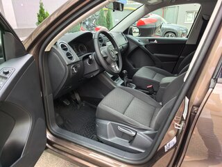 2014 Volkswagen Tiguan I Рестайлинг, коричневый, 1500000 рублей, вид 5