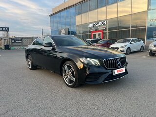 2019 Mercedes-Benz E-Класс 200 V (W213, S213, C238), чёрный, 3650000 рублей, вид 3