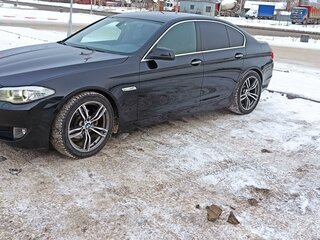 2013 BMW 5 серии 520i VI (F10/F11/F07), чёрный, 1970000 рублей, вид 1