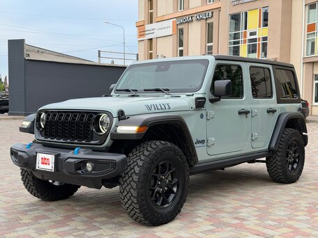 2024 Jeep Wrangler 4xe IV (JL) Рестайлинг, серебристый, 6850000 рублей, вид 3