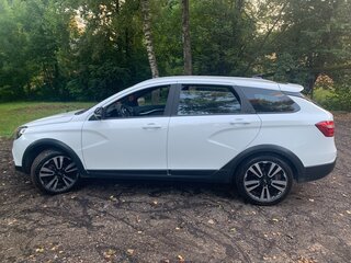 2021 Lada (ВАЗ) Vesta SW Cross I, белый, 1400000 рублей, вид 3