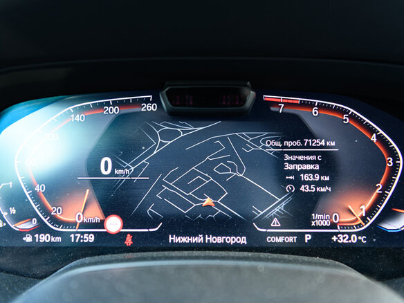 2021 BMW X5 40i IV (G05/G18), чёрный, 7490000 рублей - вид 6