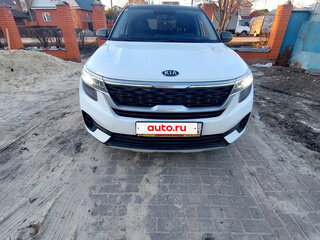 2020 Kia KX3, белый, 2350000 рублей, вид 1