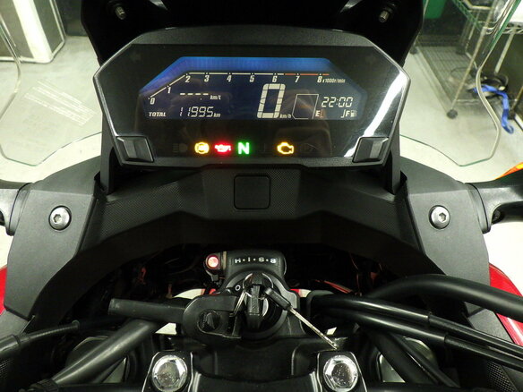 2016 Honda NC 750X, красный, 850000 рублей - вид 36