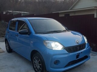2017 Toyota Passo III, синий, 980000 рублей, вид 2