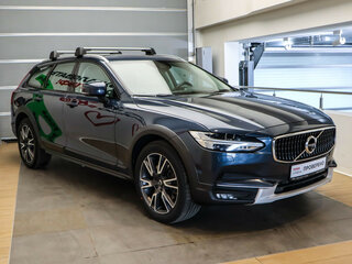 2017 Volvo V90 Cross Country I, голубой, 3029000 рублей, вид 3