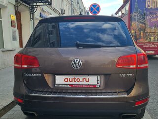 2012 Volkswagen Touareg II, коричневый, 1550000 рублей, вид 3