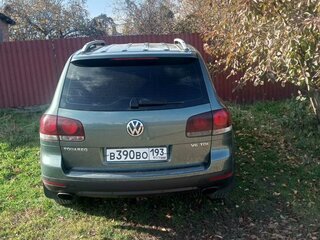 2008 Volkswagen Touareg I Рестайлинг, зелёный, 1550000 рублей, вид 3