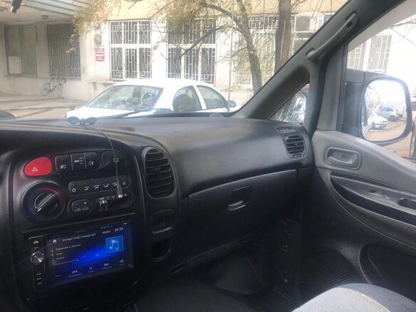 2006 Hyundai H-1 I Рестайлинг, зелёный - вид 9