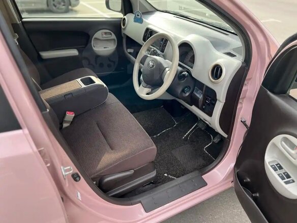 2015 Toyota Passo II (C30), розовый, 700000 рублей - вид 12