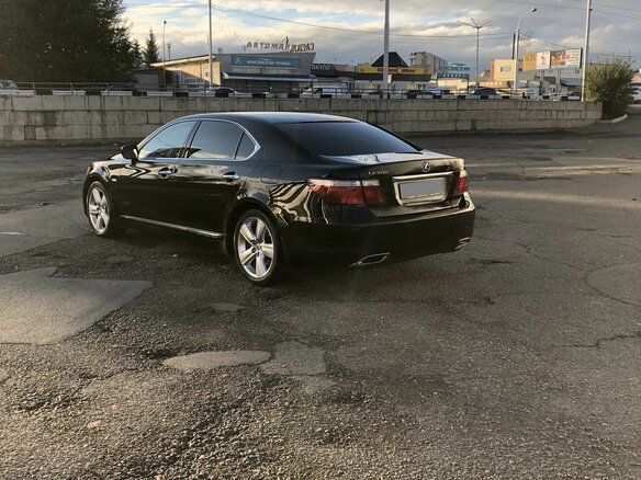 2006 Lexus LS Long 460 L IV, чёрный, 2000000 рублей - вид 6
