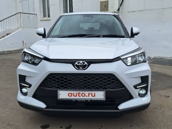 2022 Toyota Raize I, белый, 1990000 рублей - вид 1