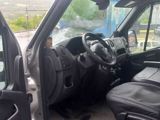 2019 Renault Master, серебристый, 3350000 рублей, вид 3