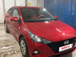 2021 Hyundai Solaris II Рестайлинг, красный, 2100000 рублей, вид 1