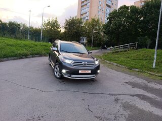 2011 Toyota Highlander II (XU40) Рестайлинг, серый, 2150000 рублей, вид 1
