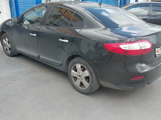 2012 Renault Fluence I, чёрный, 850000 рублей, вид 4