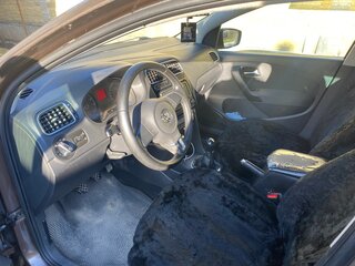 2014 Volkswagen Polo V, коричневый, 750000 рублей, вид 5