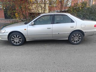 1989 Toyota Camry II (V20), серый, 580000 рублей, вид 5