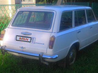1975 Lada (ВАЗ) 2102, белый, 1200000 рублей, вид 4