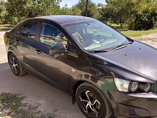 2012 Chevrolet Aveo II, чёрный, 1000000 рублей, вид 1