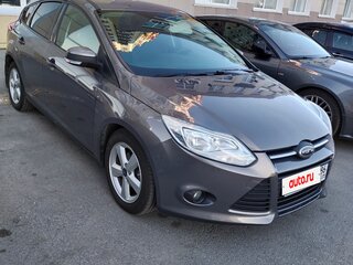 2015 Ford Focus III, коричневый, 825000 рублей, вид 3