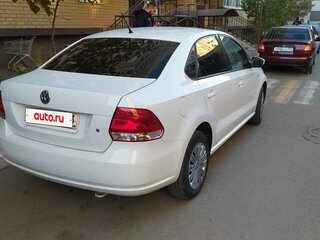 2014 Volkswagen Polo V, белый, 800099 рублей, вид 4