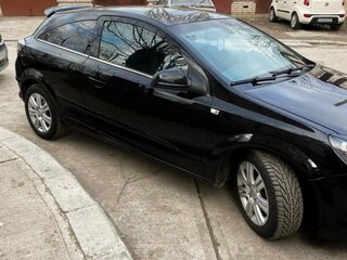 2010 Opel Astra GTC H Рестайлинг, чёрный, 750000 рублей, вид 5