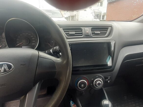 2013 Kia Rio III, серебристый, 800000 рублей - вид 6