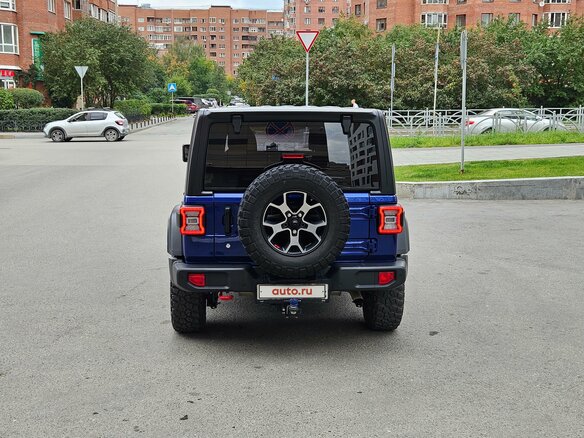 2018 Jeep Wrangler IV (JL), синий, 3499000 рублей - вид 5