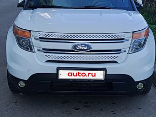 2014 Ford Explorer V, белый, 1700000 рублей, вид 1