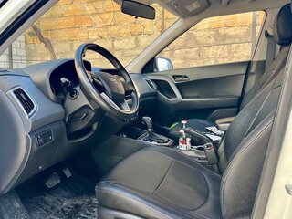 2018 Hyundai Creta I, белый, 2070000 рублей, вид 3