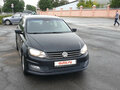 2015 Volkswagen Polo V Рестайлинг, чёрный, 750000 рублей - вид 2