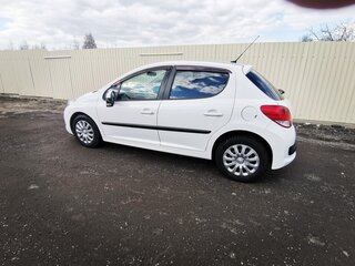 2009 Peugeot 207 I Рестайлинг, белый, 580000 рублей, вид 5