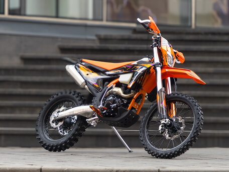2025 Racer Z5, оранжевый, 236250 рублей, вид 3