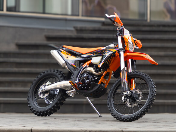 2025 Racer Z5, оранжевый, 236250 рублей - вид 2