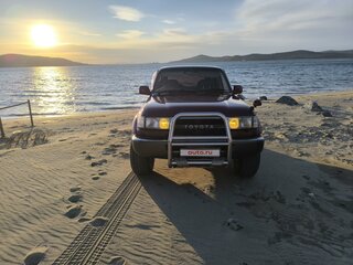 1994 Toyota Land Cruiser 80 Series, красный, 1900000 рублей, вид 2