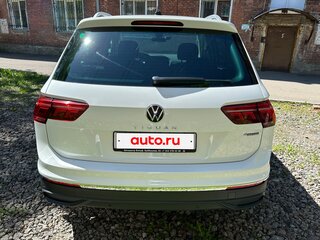 2022 Volkswagen Tiguan II Рестайлинг, белый, 3999000 рублей, вид 3