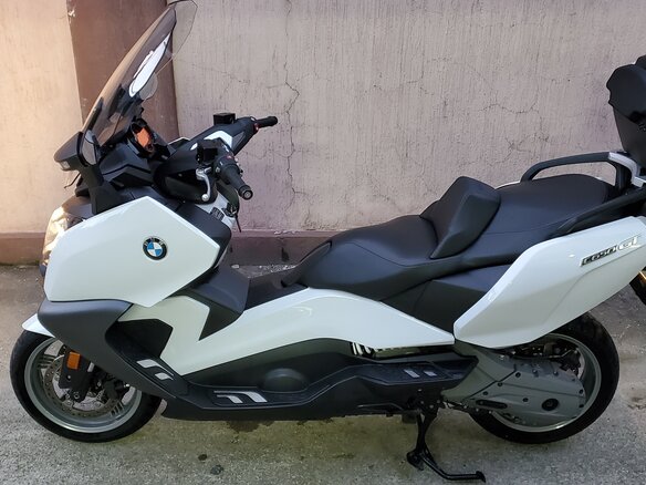2016 BMW C 650 GT, белый, 899000 рублей