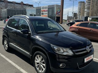 2012 Volkswagen Tiguan I Рестайлинг, чёрный, 1500000 рублей, вид 1