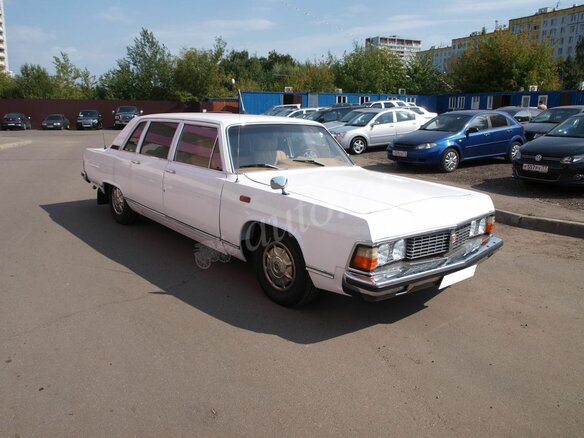1982 ГАЗ 14 «Чайка», белый