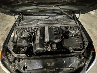 2004 BMW 5 серии 525i V (E60/E61), серебристый, 900000 рублей, вид 5