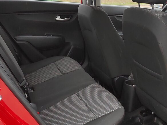 2017 Kia Rio IV, красный, 1254266 рублей - вид 15
