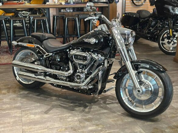 2023 Harley-Davidson Fat Boy, чёрный, 3300000 рублей - вид 15