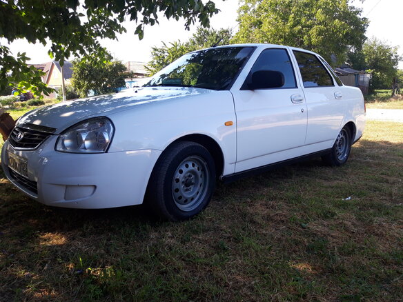 2013 Lada (ВАЗ) Priora I Рестайлинг, белый